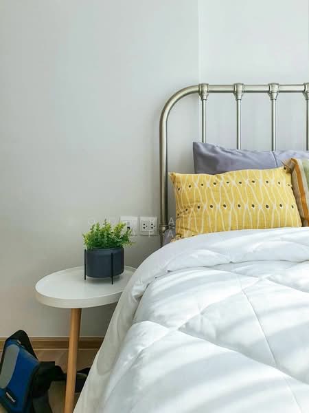 Oka Haus Sukhumvit 36, Bangkok, 3399 Rama 4 Road, Khong Tan, Khlong Toei, Bangkok, 2 Bedrooms, 41 sqm, Condo For Rent, by Boonraksa Sopak, 500374204 - DDproperty.com