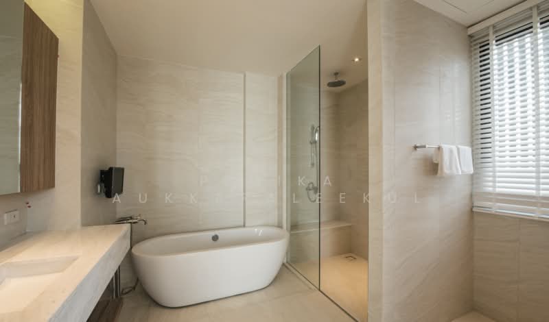 undefined, Bangkok, Bang Kapi, Huai Khwang, Bangkok, 4 Bedrooms, 445 sqm, Single Detached House For Sale, by Pemika Aukkaraleekul, 500374205 - DDproperty.com