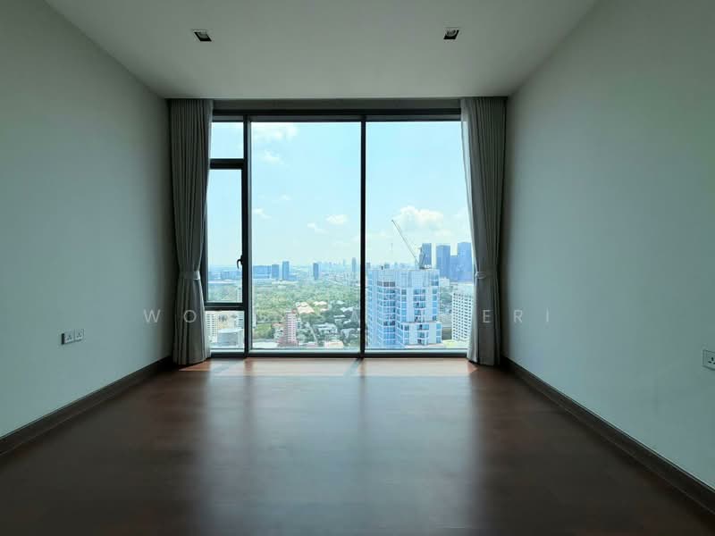 Q1 Sukhumvit, Bangkok, 1 Sukhumvit Road, Khlong Toei, Bangkok, 4 Bedrooms, 296 sqm, Condo For Sale, by Supitcha Wongisaraseri, 500374227 - DDproperty.com