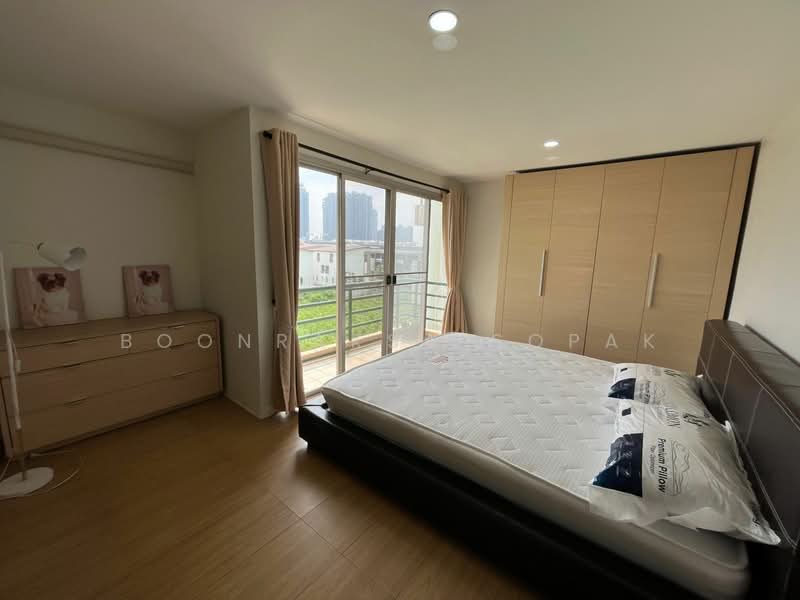 Waterford Park Rama 4, Bangkok, 77 Phum Chit Alley, Phra Kanong, Khlong Toei, Bangkok, 2 Bedrooms, 75 sqm, Condo For Rent, by Boonraksa Sopak, 500374250 - DDproperty.com