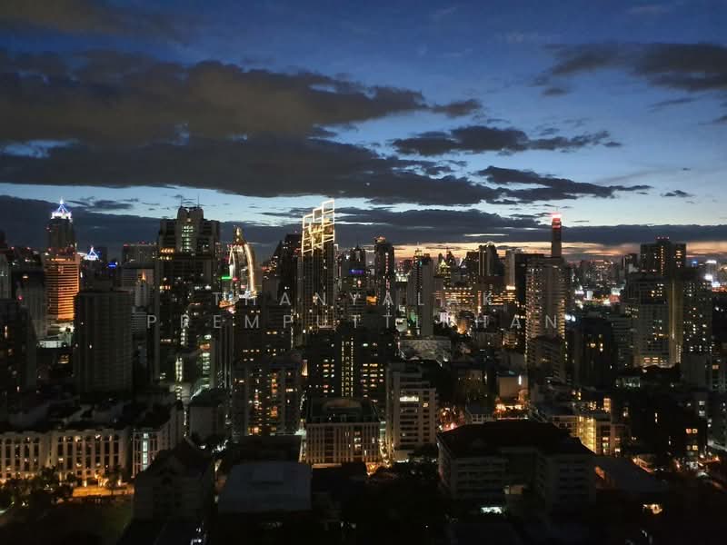The Esse Asoke, Bangkok, 333 Soi Sukhumvit 21, Sukhumvit Road, Khlongtoei Nua, Watthana, Bangkok, 2 Bedrooms, 74 sqm, Condo For Sale, by Thanyalak Premputtiphan, 500374252 - DDproperty.com
