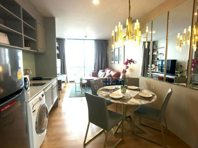Noble Revo Silom, Bangkok, 88 Soi Surasak Surasak Road, Silom, Bang Rak, Bangkok, 2 Bedrooms, 65 sqm, Condo For Rent, by Tanakrit Chotbuddkayan, 500374286 - DDproperty.com