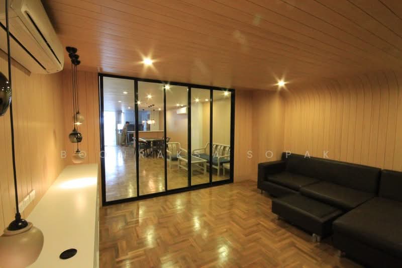 Premier Condominium, Bangkok, Sukhumvit 24 Alley, Khong Tan, Khlong Toei, Bangkok, 2 Bedrooms, 163 sqm, Condo For Rent, by Boonraksa Sopak, 500374288 - DDproperty.com
