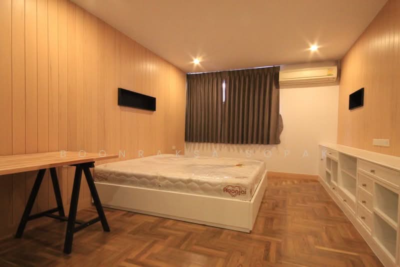 Premier Condominium, Bangkok, Sukhumvit 24 Alley, Khong Tan, Khlong Toei, Bangkok, 2 Bedrooms, 163 sqm, Condo For Rent, by Boonraksa Sopak, 500374288 - DDproperty.com