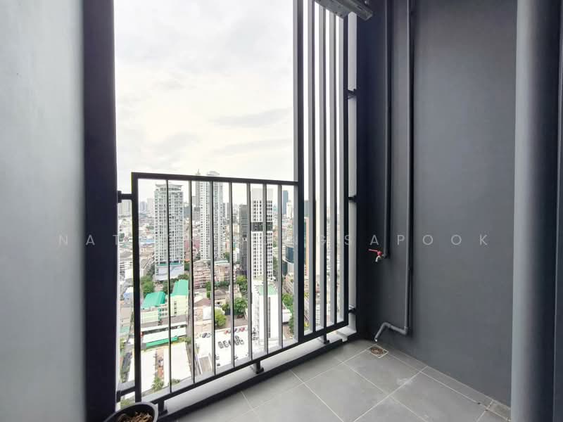 IDEO Chula-Samyan, Bangkok, Si Phraya Road, Maha Phrutharam, Bang Rak, Bangkok, 1 Bedroom, 30 sqm, Condo For Rent, by Natlyn Kongsapook, 500374336 - DDproperty.com