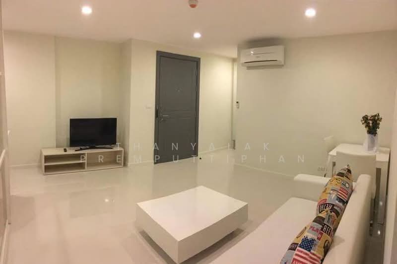 Elements Srinakarin, Bangkok, 43-1 Soi Supaphong 3, Intersection 4, Srinakarin Road, Nong Bon, Prawet, Bangkok, 1 Bedroom, 44 sqm, Condo For Sale, by Thanyalak Premputtiphan, 500374351 - DDproperty.com