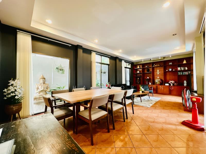 4-BR Villa, Chon Buri (Pattaya), Nong Pru, Bang Lamung (Pattaya), Chon Buri (Pattaya), 4 Bedrooms, 260 sqm, Villa For Sale, by Supicha Chorjong, 500374412 - DDproperty.com