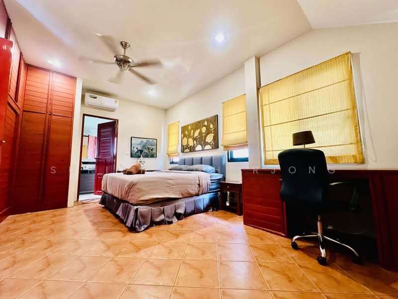 4-BR Villa, Chon Buri (Pattaya), Nong Pru, Bang Lamung (Pattaya), Chon Buri (Pattaya), 4 Bedrooms, 260 sqm, Villa For Sale, by Supicha Chorjong, 500374412 - DDproperty.com