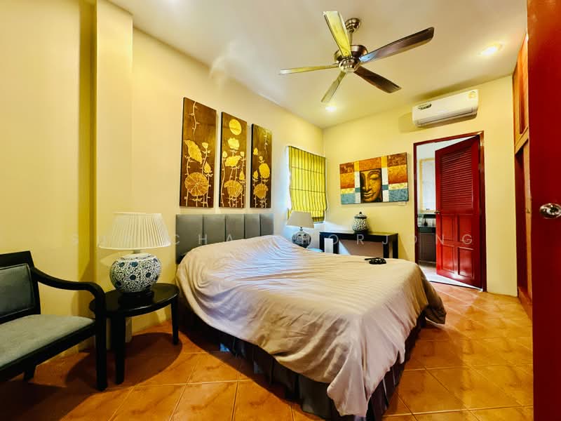 4-BR Villa, Chon Buri (Pattaya), Nong Pru, Bang Lamung (Pattaya), Chon Buri (Pattaya), 4 Bedrooms, 260 sqm, Villa For Sale, by Supicha Chorjong, 500374412 - DDproperty.com