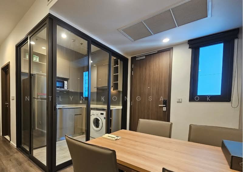 Whizdom Essence, Bangkok, 5 Piyabutr 1 Alley, Bang Chak, Phra Khanong, Bangkok, 2 Bedrooms, 55 sqm, Condo For Rent, by Natlyn Kongsapook, 500374427 - DDproperty.com