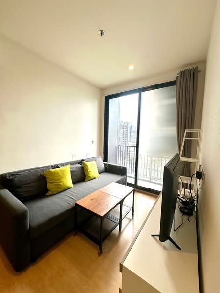 Maru Ekkamai 2, Bangkok, 70-5 Sukhumvit 63 Road, Phra Kanong Nua, Watthana, Bangkok, 2 Bedrooms, 59 sqm, Condo For Sale, by Pemika Aukkaraleekul, 500374453 - DDproperty.com