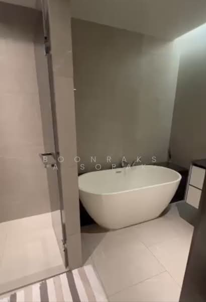 The Reserve 61 Hideaway, Bangkok, 92 Sukhumvit 61, Khlong Tan Nua, Watthana, Bangkok, 1 Bedroom, 54 sqm, Condo For Rent, by Boonraksa Sopak, 500374472 - DDproperty.com