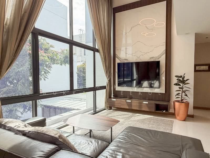 Parc Priva, Bangkok, Thiam Ruammit Road, Huai Khwang, Bangkok, 5 Bedrooms, 400 sqm, Single Detached House For Sale, by Pemika Aukkaraleekul, 500374508 - DDproperty.com