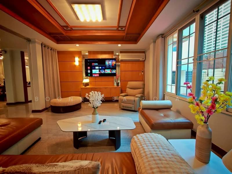 5-BR House, Bangkok, Bang Lam Phu Lang, Khlong San, Bangkok, 5 Bedrooms, 600 sqm, Single Detached House For Rent, by Boonraksa Sopak, 500374577 - DDproperty.com