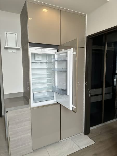 The Crest Park Residences, Bangkok, 1198 Phahonyothin Road, Jom Phon, Chatuchak, Bangkok, 1 Bedroom, 35 sqm, Condo For Rent, by Thanyalak Premputtiphan, 500374591 - DDproperty.com