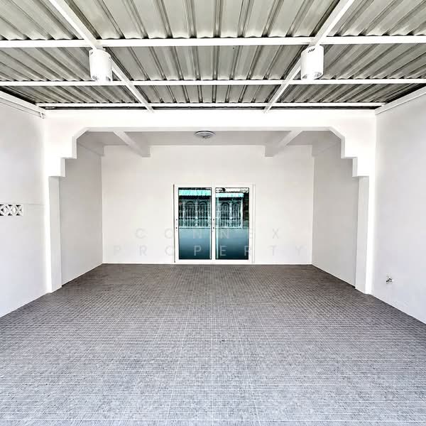 Two - storey townhouse, 22 square wah, Nong Prue, Bang Lamung, Chon Buri (Pattaya), , Nong Pru, Bang Lamung (Pattaya), Chon Buri (Pattaya), 3 Bedrooms, 50 sqm, Townhouse For Sale, by Connex Property, 500374594 - DDproperty.com