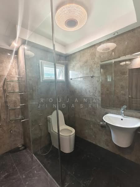 Manthana Rama 9-Srinakarin, Bangkok, 50 Krungthep Kreetha Road, Hua Mak, Bang Kapi, Bangkok, 5 Bedrooms, 500 sqm, Single Detached House For Sale, by Rojjana Jindasri, 500374606 - DDproperty.com