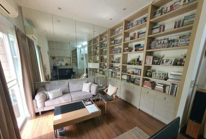 Town Plus X Ladprao, Bangkok, Khlong Chan, Bang Kapi, Bangkok, 3 Bedrooms, 195 sqm, Townhouse For Sale, by ศิริวรรณ เผือกใจแผ้ว, 500374640 - DDproperty.com
