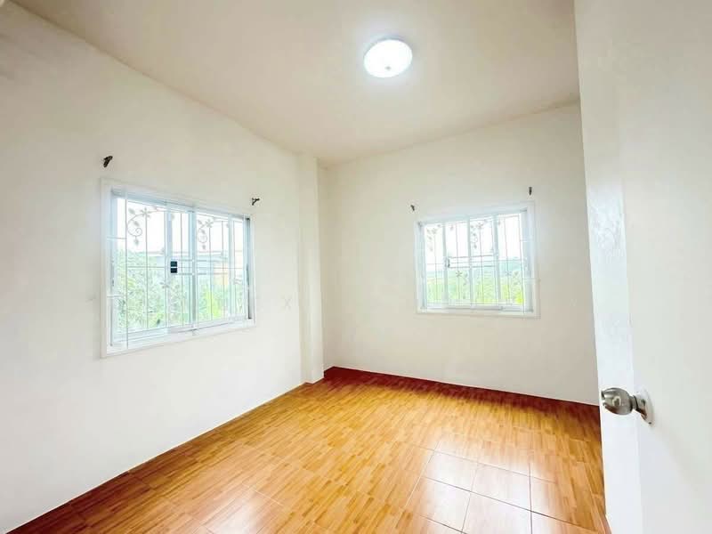 Townhouse, Corner Romklao 6, Min Buri, Near the Pink Line MRT, Min Buri Station, Bangkok, , Min Buri, Bangkok, 2 Bedrooms, 120 sqm, Townhouse For Sale, by Connex Property, 500374659 - DDproperty.com