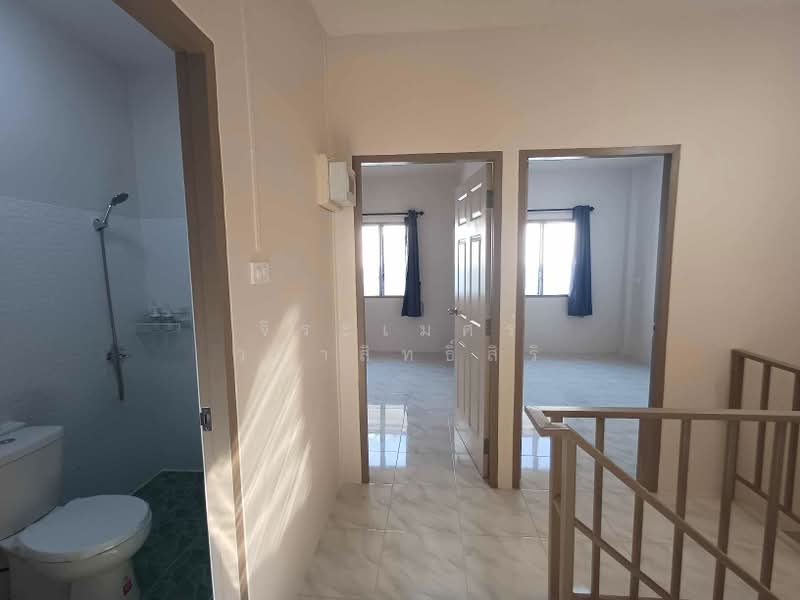 นาป่า, Chon Buri (Pattaya), Na Pa, Muang Chon Buri, Chon Buri (Pattaya), 3 Bedrooms, 140 sqm, Townhouse For Sale, by จิระเมศร์ วราสิทธิ์สิริ, 500374752 - DDproperty.com