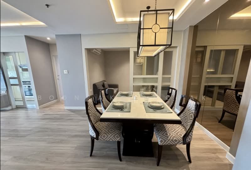 UN Residence, Bangkok, Khlong Tan Nua, Watthana, Bangkok, 2 Bedrooms, 120 sqm, Apartment For Rent, by Boonraksa Sopak, 500374758 - DDproperty.com