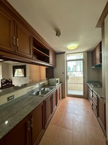 Icon I, Bangkok, Sukhumvit, Khlong Tan Nua, Watthana, Bangkok, 3 Bedrooms, 158 sqm, Condo For Rent, by คุณแพ็ท Pat, 500374816 - DDproperty.com