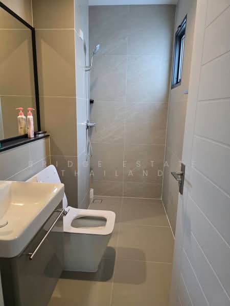 Bangkok Boulevard Chaengwatthana-Ratchaphruek, Nonthaburi, Thai Chamber of Commerce Road, Bang Tanai, Pak Kret, Nonthaburi, 4 Bedrooms, 237 sqm, Single Detached House For Rent, by Bridge Estate Thailand, 500374850 - DDproperty.com