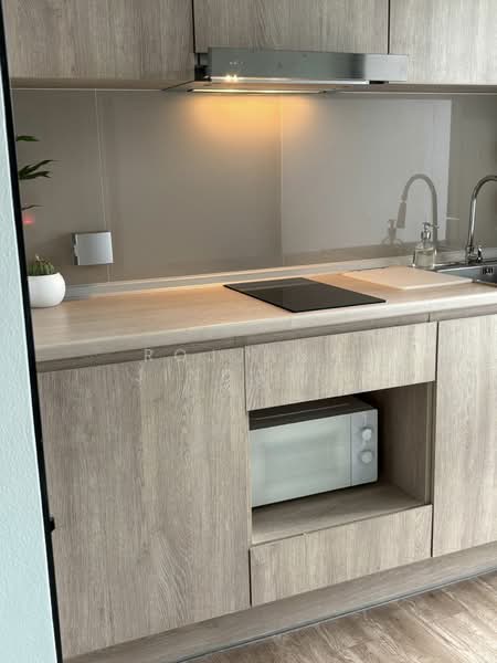 Modiz Sukhumvit 50, Bangkok, Soi Sukhumvit 50, Phra Kanong, Khlong Toei, Bangkok, 1 Bedroom, 30 sqm, Condo For Rent, by Rojjana Jindasri, 500374852 - DDproperty.com