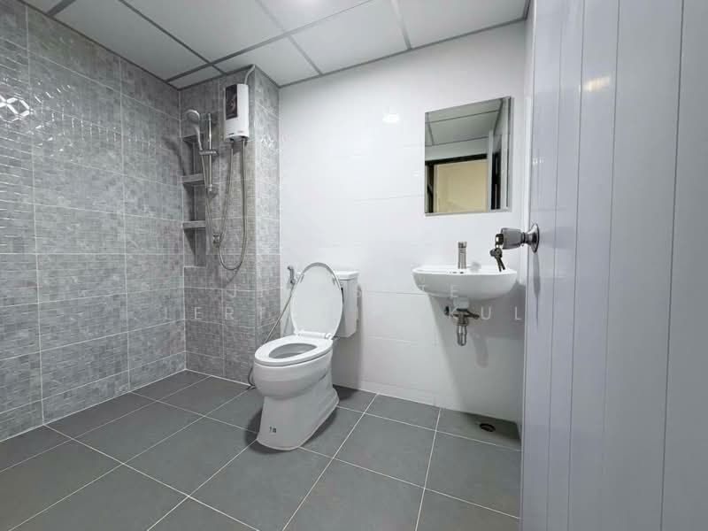 T.V.C. Condominium 2, Bangkok, Din Daeng, Bangkok, 1 Bedroom, 37 sqm, Condo For Sale, by Jirasate Lertdhirakul, 500374864 - DDproperty.com