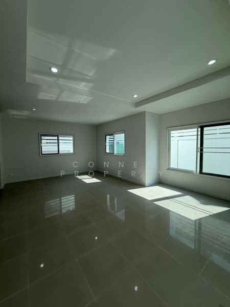 หมู่บ้านพิชชานันท์, กรุงเทพ, สุคนธสวัสดิ์, ลาดพร้าว, กรุงเทพ, 200 ตร.ม., บ้านเดี่ยว ขาย, โดย Connex Property, 500374867 - DDproperty.com