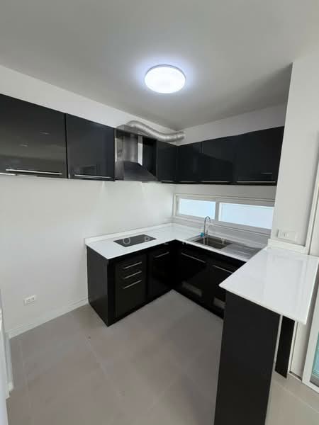 Pitchanan, Bangkok, สุคนธสวัสดิ์, Lat Phrao, Bangkok, 3 Bedrooms, 200 sqm, Single Detached House For Sale, by Connex Property, 500374867 - DDproperty.com