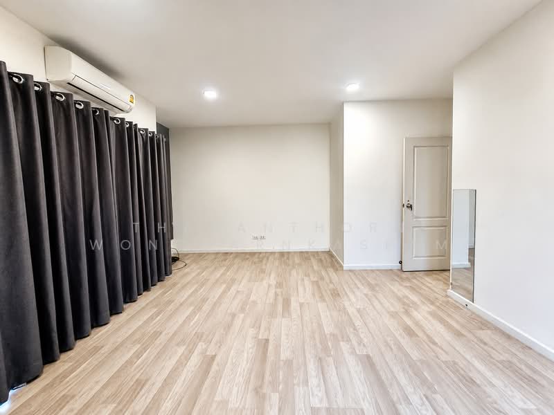 Patio Srinakarin-Rama 9, Bangkok, Krungthep Kreetha Road, Hua Mak, Bang Kapi, Bangkok, 3 Bedrooms, 160 sqm, Townhouse For Sale, by Thananthorn Wongvarnkaseam, 500374868 - DDproperty.com