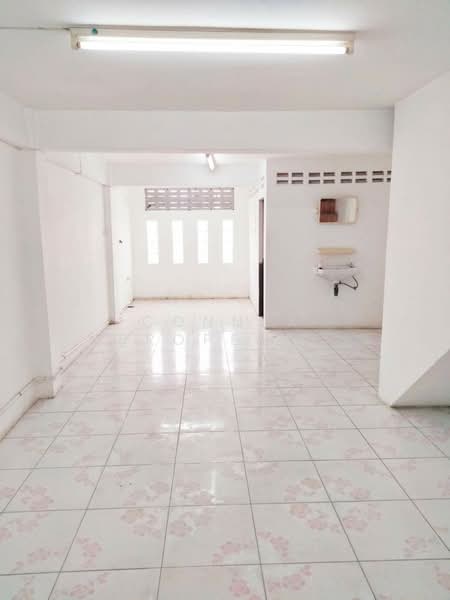 ตึก ตัวเมืองปทุมธานี, ปทุมธานี, -, บางปรอก, เมืองปทุมธานี, ปทุมธานี, 252 ตร.ม., ตึกแถว-อาคารพาณิชย์ ขาย, โดย Connex Property, 500374875 - DDproperty.com