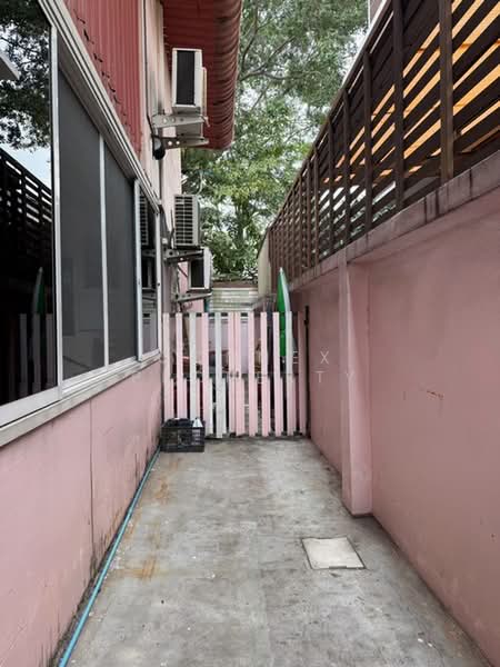 ที่ดินพร้อมออฟฟิศ ซอยลาดพร้าววังหิน 48, กรุงเทพ, ลาดพร้าววังหิน 48, ลาดพร้าว, กรุงเทพ, 240 ตร.ม., สำนักงาน ขาย, โดย Connex Property, 500374878 - DDproperty.com