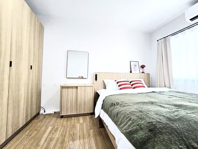 Baan Klang Muang Rama 9-Krungthep Kreetha, Bangkok, Soi Kanchanaphisek 23, Saphan Sung, Bangkok, 3 Bedrooms, 150 sqm, Townhouse For Rent, by นัฐพงค์ มณีอัครเนตร, 500374909 - DDproperty.com