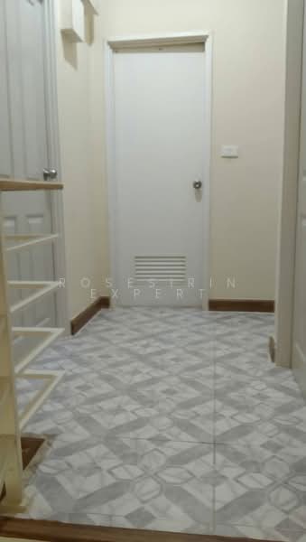 Golden Town Srinakarin-Sukhumvit, Samut Prakan, 133 Moo 4, Bang Mueng, Muang Samut Prakarn, Samut Prakan, 4 Bedrooms, 110 sqm, Townhouse For Rent, by Rosesirin Expert, 500374935 - DDproperty.com