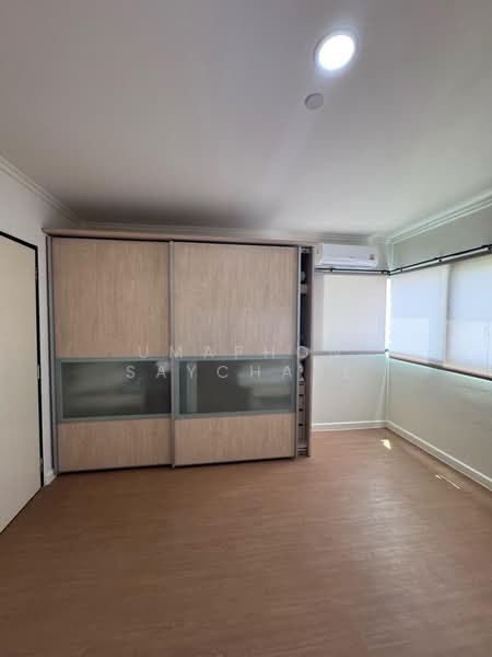 Sathorn Gardens, Bangkok, 39 South Sathorn Road, Thung Maha Mek, Sathon, Bangkok, 2 Bedrooms, 94 sqm, Condo For Rent, by Umaphon saychaue, 500374938 - DDproperty.com
