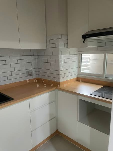 Baan Klang Muang Suanluang, Bangkok, On Nut Road, Dok Mai, Prawet, Bangkok, 3 Bedrooms, 178 sqm, Townhouse For Rent, by Rosesirin Expert, 500374946 - DDproperty.com