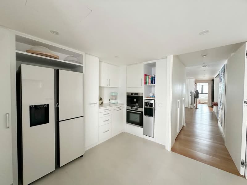 President Park Sukhumvit 24, Bangkok, 99 Sukhumvit 24 Alley, Khlongtoei Nua, Watthana, Bangkok, 3 Bedrooms, 260 sqm, Condo For Rent, by Umaphon saychaue, 500374966 - DDproperty.com