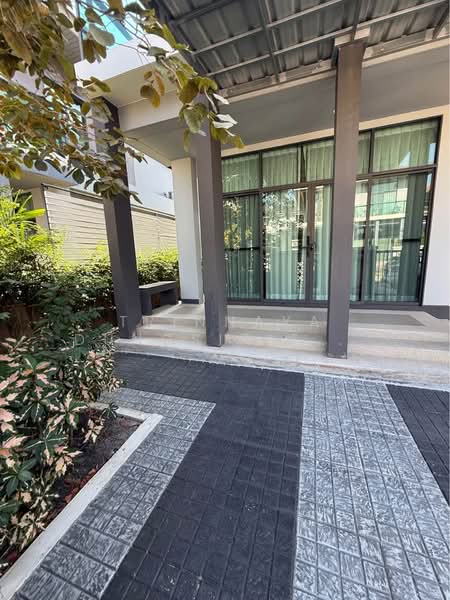 Setthasiri Pattanakarn, Bangkok, Phatthanakan-Onnut Road (New Cut), Prawet, Bangkok, 4 Bedrooms, 180 sqm, Single Detached House For Rent, by Trinnaya Dungsirisangthong, 500375002 - DDproperty.com