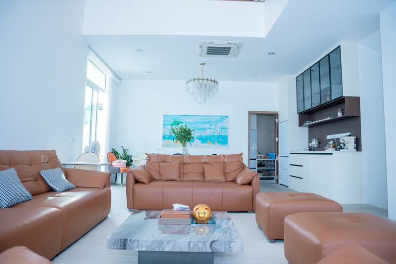 4-BR Townhouse, Bangkok, Suan Luang, Bangkok, 4 Bedrooms, 516 sqm, Townhouse For Rent, by Trinnaya Dungsirisangthong, 500375037 - DDproperty.com