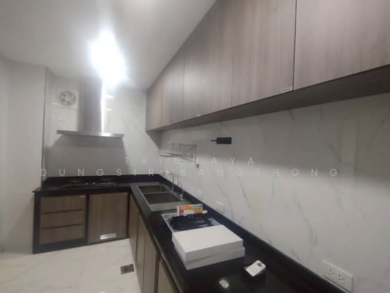 Baan Klang Muang Kalpapruek, Bangkok, Thonburi Court Road, Bang Wa, Phasi Charoen, Bangkok, 3 Bedrooms, 140 sqm, Townhouse For Sale, by Trinnaya Dungsirisangthong, 500375042 - DDproperty.com