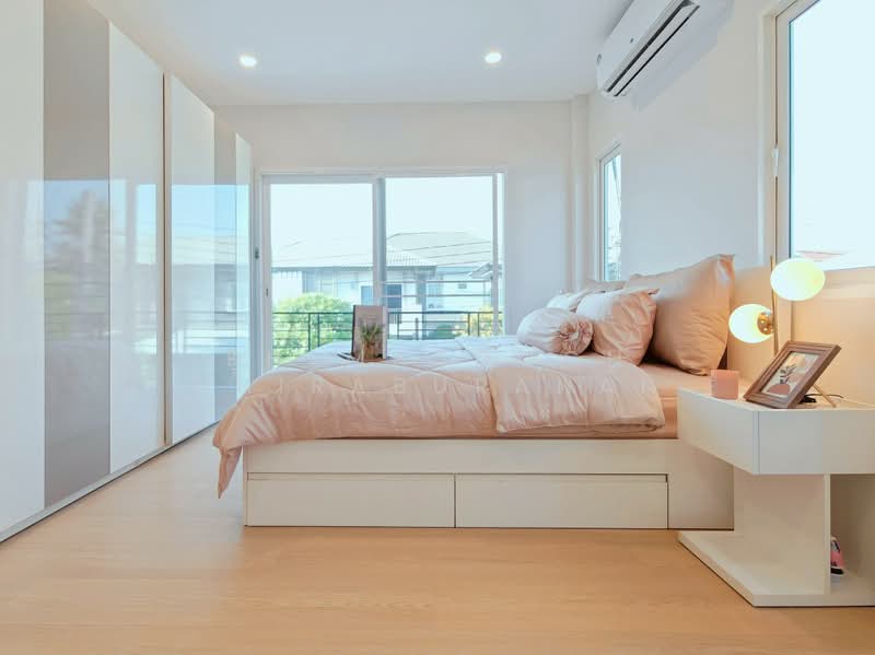 Centro Srinakarin-Bangna, Bangkok, Chaloem Phrakiat Rama 9 Road, Nong Bon, Prawet, Bangkok, 4 Bedrooms, 185 sqm, Single Detached House For Sale, by Khemasooch Chiraburanan, 500375159 - DDproperty.com