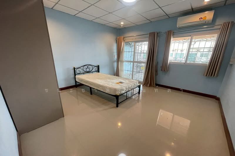 หมู่บ้านตะวันทอง 3, กรุงเทพ, หนองแขม, กรุงเทพ, 110 ตร.ม., ทาวน์เฮ้าส์ ขาย, โดย ชนะชาติ นนท์ตา, 500375178 - DDproperty.com