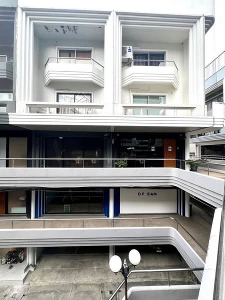 Park Avenue เอกมัย สุขุมวิท 63, กรุงเทพ, คลองตันเหนือ, วัฒนา, กรุงเทพ, 525 ตร.ม., ตึกแถว-อาคารพาณิชย์ ขาย, โดย นันทวัน เหล่าสุวรรณวัฒน์, 500375194 - DDproperty.com