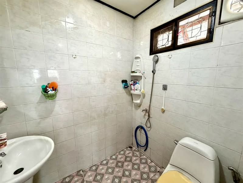 บ้านเดี่ยว 1 ชั้น 95 ตร.ว. บ้านเดี่ยว ซอยนวมินทร์68, กรุงเทพ, ถนนรามอินทรา, คันนายาว, กรุงเทพ, 200 ตร.ม., บ้านเดี่ยว ขาย, โดย คุณ วีนัสรา บุตรพา (เมล), 500375202 - DDproperty.com
