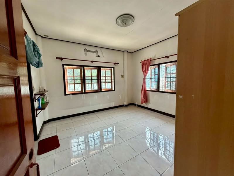 บ้านเดี่ยว 1 ชั้น 95 ตร.ว. บ้านเดี่ยว ซอยนวมินทร์68, กรุงเทพ, ถนนรามอินทรา, คันนายาว, กรุงเทพ, 200 ตร.ม., บ้านเดี่ยว ขาย, โดย คุณ วีนัสรา บุตรพา (เมล), 500375202 - DDproperty.com