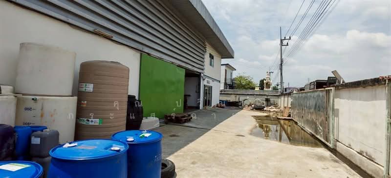 โรงงาน 1.5 ชั้น 301 ตร.ว. ใกล้โรงพยาบาลลาดหลุมแก้ว ถนนตลิ่งชัน-สุพรรณบุรี, Pathum Thani, ถนนตลิ่งชัน-สุพรรณบุรี, Na-Mai, Lat Lum Kaeo, Pathum Thani, , 477 sqm, Warehouse/Factory For Sale, by คุณ ปวีณรา กระแสร์ฉาย (วี), 500375264 - DDproperty.com