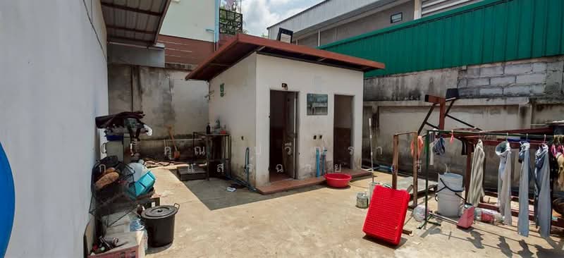 โรงงาน 1.5 ชั้น 301 ตร.ว. ใกล้โรงพยาบาลลาดหลุมแก้ว ถนนตลิ่งชัน-สุพรรณบุรี, ปทุมธานี, ถนนตลิ่งชัน-สุพรรณบุรี, หน้าไม้, ลาดหลุมแก้ว, ปทุมธานี, 477 ตร.ม., โกดัง-โรงงาน ขาย, โดย คุณ ปวีณรา กระแสร์ฉาย (วี), 500375264 - DDproperty.com