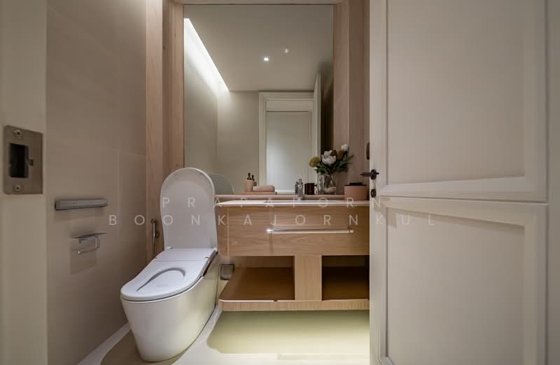 InterContinental Residences Bangkok Asoke, Bangkok, 10 Soi Sukhumvit 16, Khlong Toei, Bangkok, 3 Bedrooms, 193 sqm, Condo For Sale, by Prapaporn Boonkajonkul, 500375318 - DDproperty.com